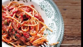 نكهات روما: عجائب الطهي الإيطالية الخالدة