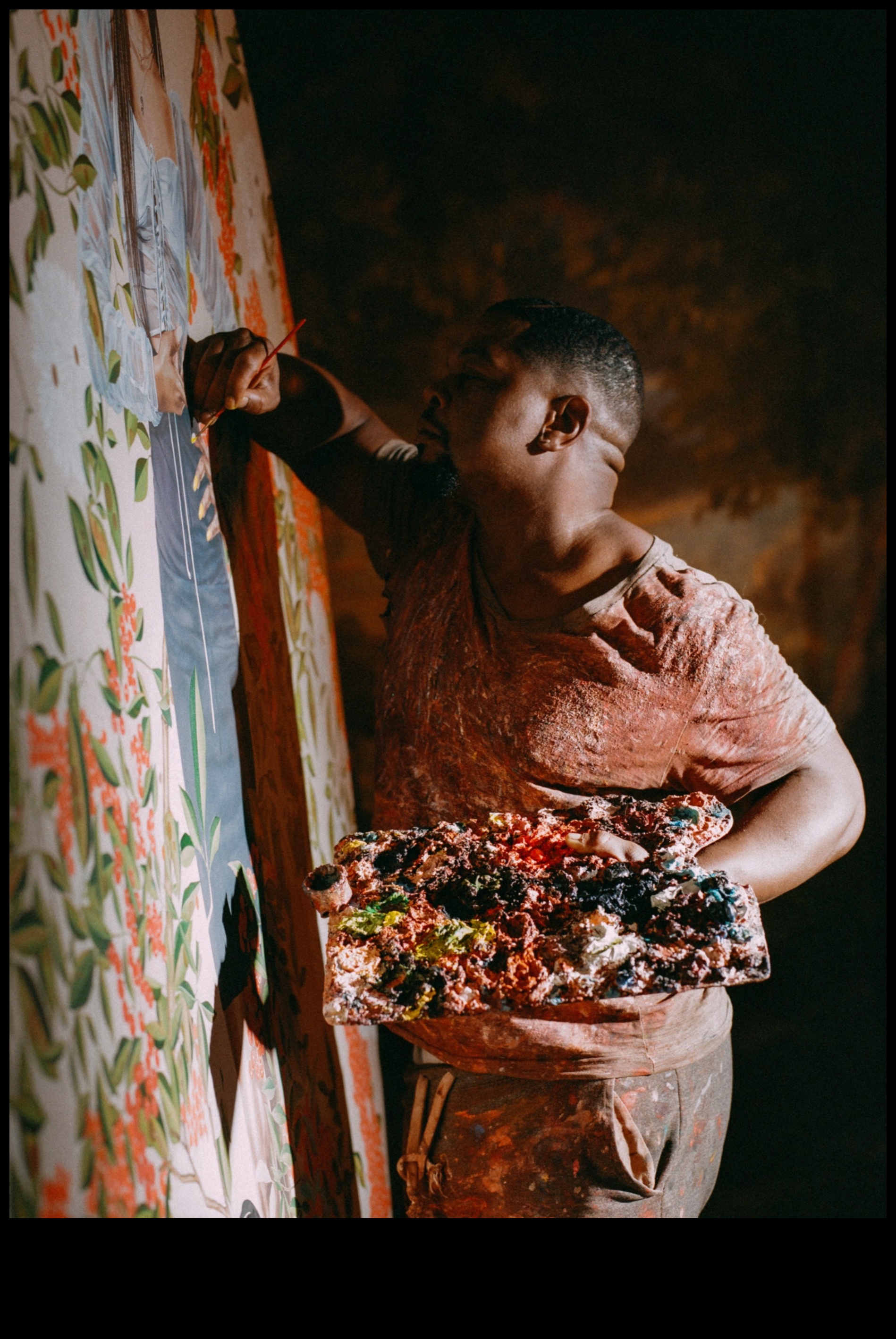 ما وراء العادي: الاستكشافات المعاصرة في فن الجسد