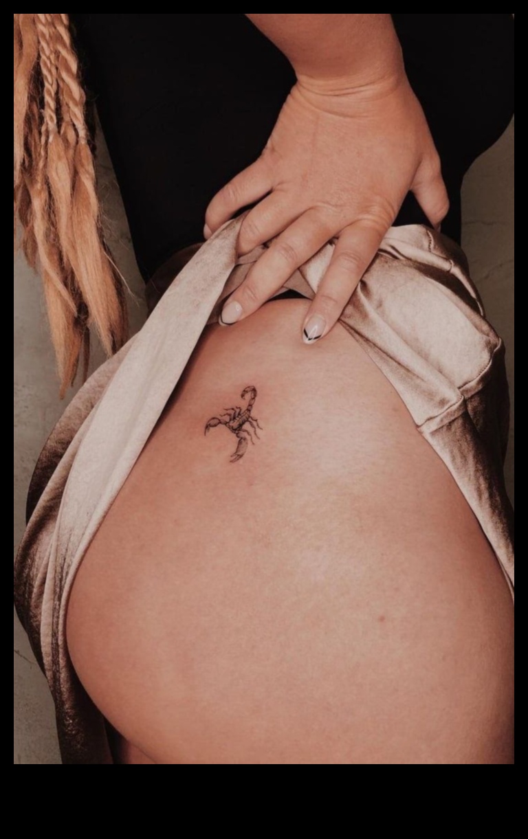 تفاصيل دقيقة: رحلة إلى العالم الدقيق للوشم البسيط