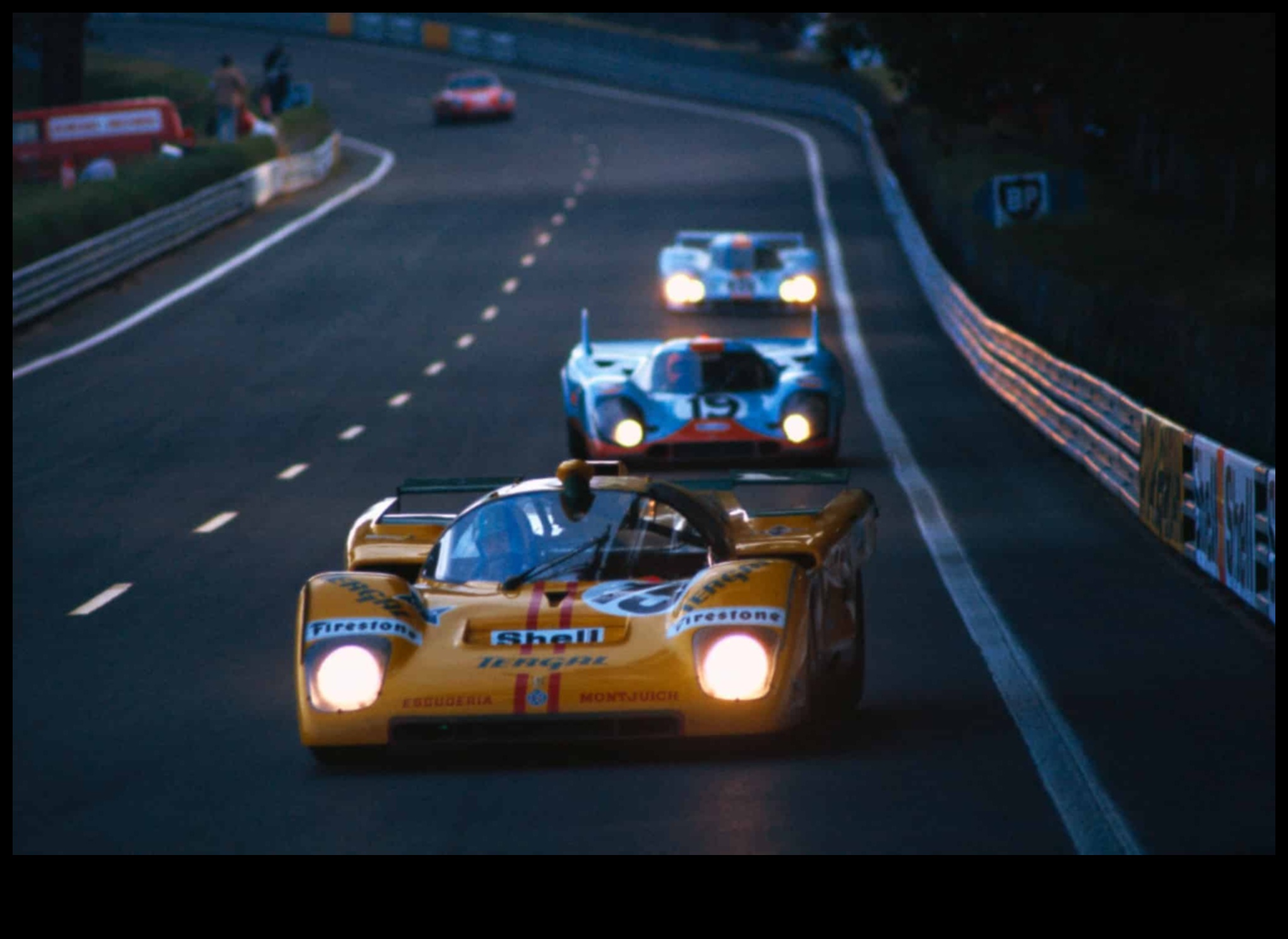 منافسات السباق: المسابقات المميزة التي شكلت رياضة السيارات