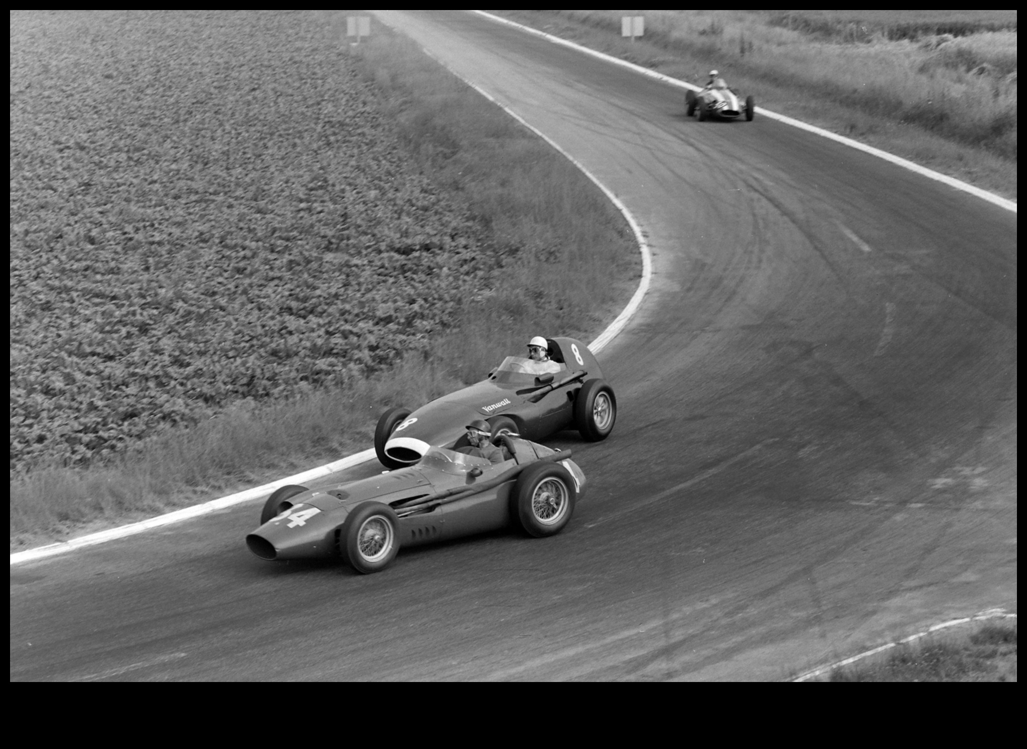 منافسات السباق: المسابقات المميزة التي شكلت رياضة السيارات