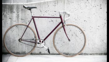 السرعة القديمة: الاحتفال بالحنين إلى الدراجات الكلاسيكية